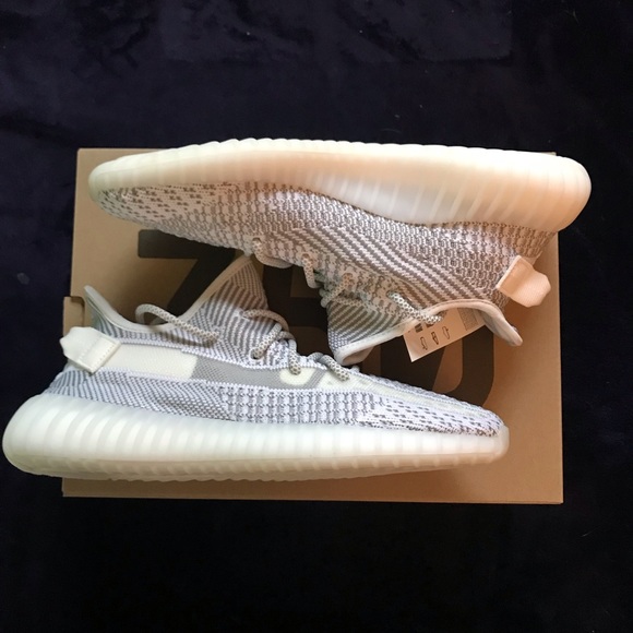 Yeezy Boost 350 V2 “Static” - Picture 3 of 6